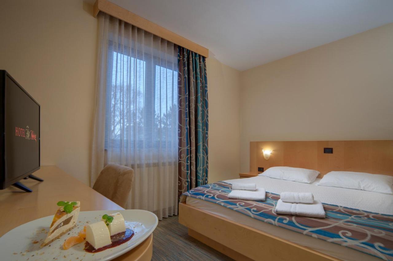 Bed And Breakfast Malovec Divača Eksteriør bilde